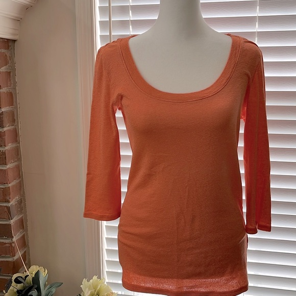 Michael Stars Tops - Michael Stars orange scoopneck 3/4 sleeve top one size fits most